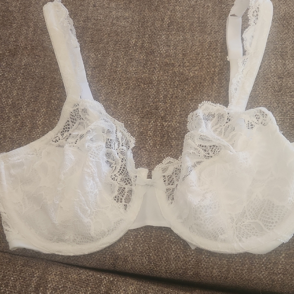 Bali White Lace Underwire Bra
